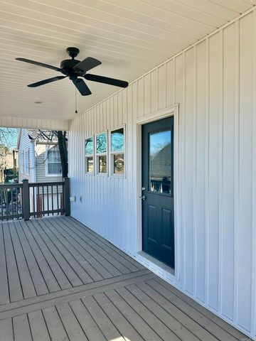 121 S First Street, Benton, AR 72015