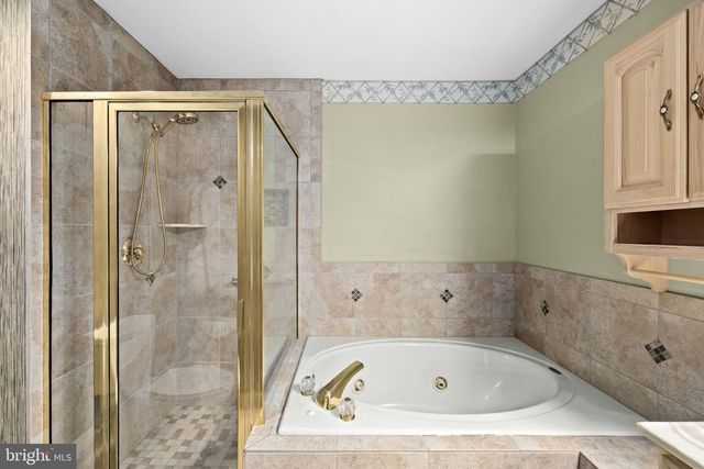 11550 SAVANNAH DR, Fredericksburg, VA 22407