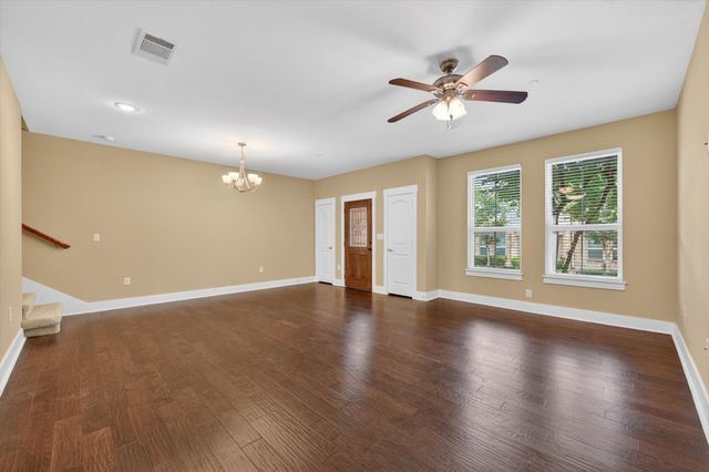 308 Lily Lane, Lewisville, TX 75057