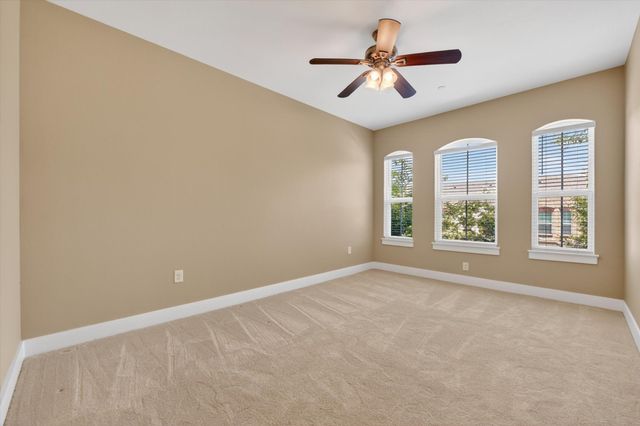 308 Lily Lane, Lewisville, TX 75057