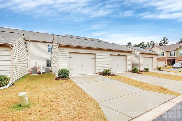 5040 Mockernut Lane, Fort Mill, SC 29707