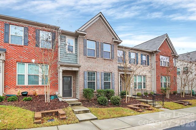 5040 Mockernut Lane, Fort Mill, SC 29707