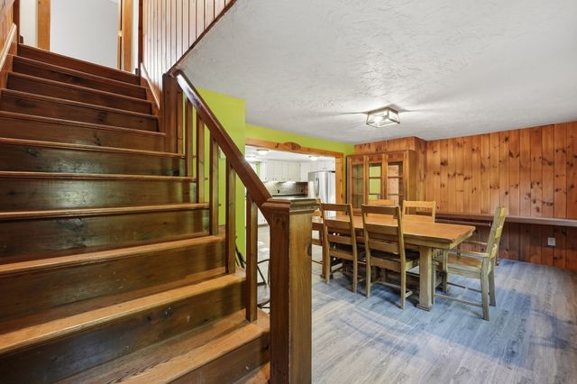 221 Pierce Rd, West Brookfield, MA 01585
