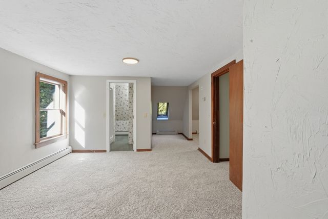 221 Pierce Rd, West Brookfield, MA 01585