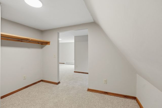 221 Pierce Rd, West Brookfield, MA 01585