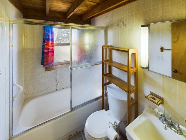 14619 N Cathead Bay Drive, Leelanau Twp, MI 49670