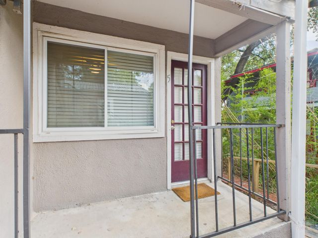 1106 22nd ST 5, Austin, TX 78705