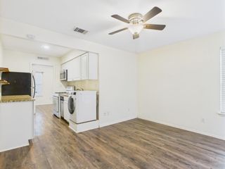 1106 22nd ST 5, Austin, TX 78705