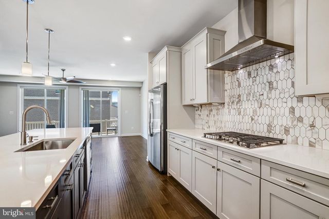 22262 PHILANTHROPIC DR, Ashburn, VA 20148