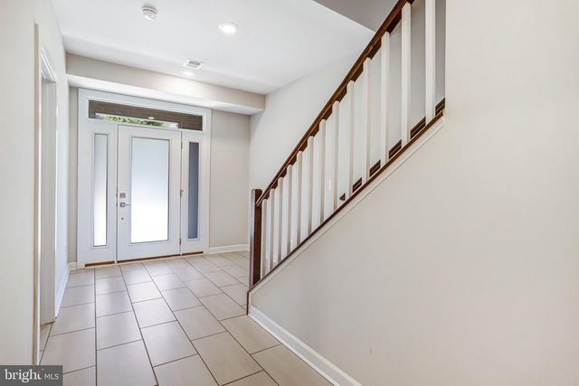 22262 PHILANTHROPIC DR, Ashburn, VA 20148