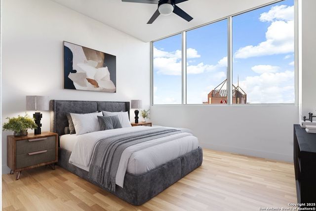 610 E Market St Unit 3304, San Antonio, TX 78205