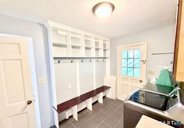 447 Lovely Street, Avon, CT 06001
