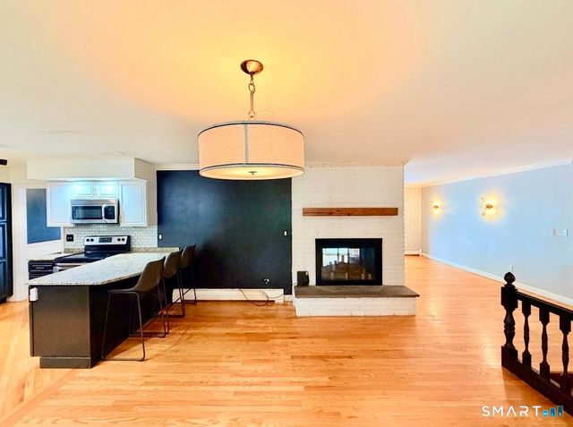 447 Lovely Street, Avon, CT 06001
