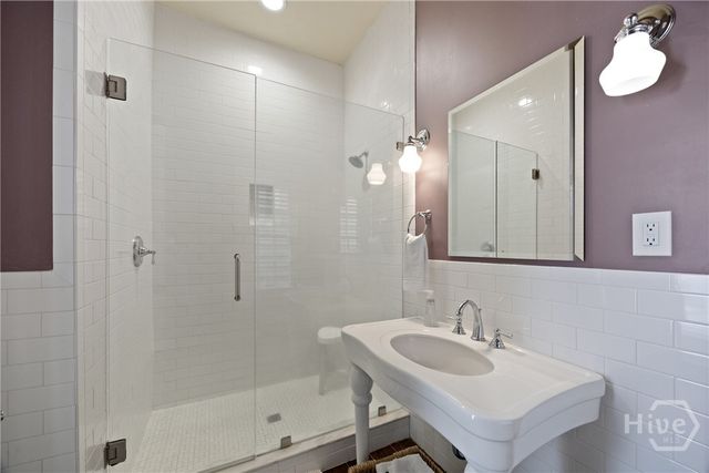 512 Tattnall Street, Savannah, GA 31401