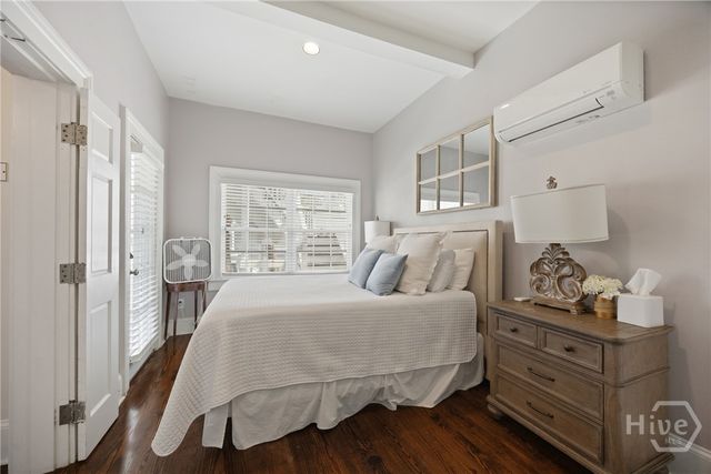 512 Tattnall Street, Savannah, GA 31401