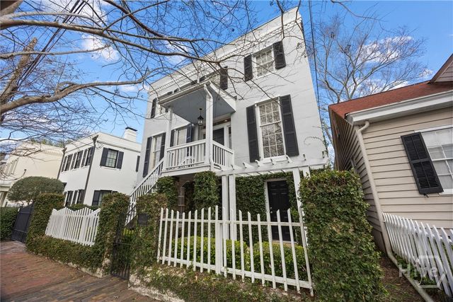 512 Tattnall Street, Savannah, GA 31401