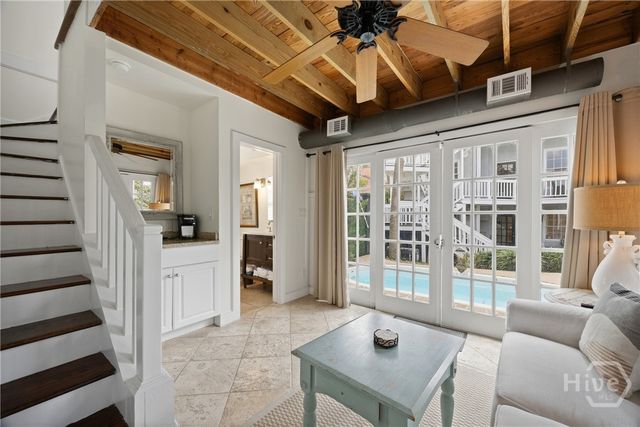 512 Tattnall Street, Savannah, GA 31401