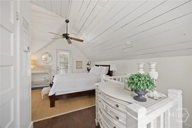 512 Tattnall Street, Savannah, GA 31401