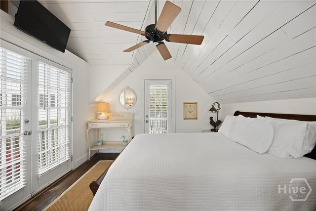 512 Tattnall Street, Savannah, GA 31401