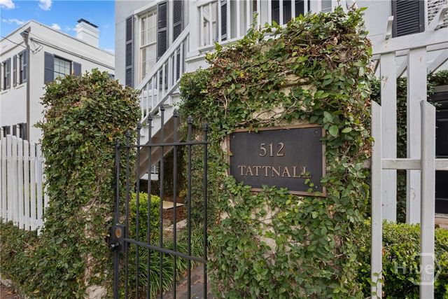 512 Tattnall Street, Savannah, GA 31401