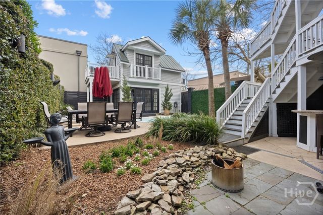 512 Tattnall Street, Savannah, GA 31401