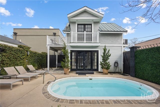 512 Tattnall Street, Savannah, GA 31401