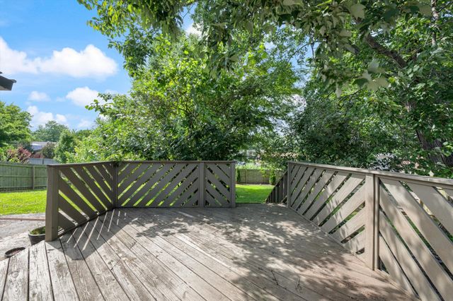 6628 Cabot Dr, Nashville, TN 37209