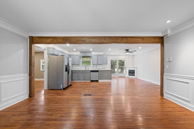 6628 Cabot Dr, Nashville, TN 37209