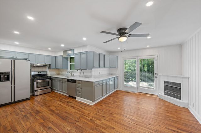 6628 Cabot Dr, Nashville, TN 37209