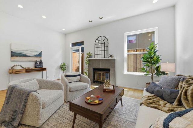 656 Cedar Street 3, San Carlos, CA 94070