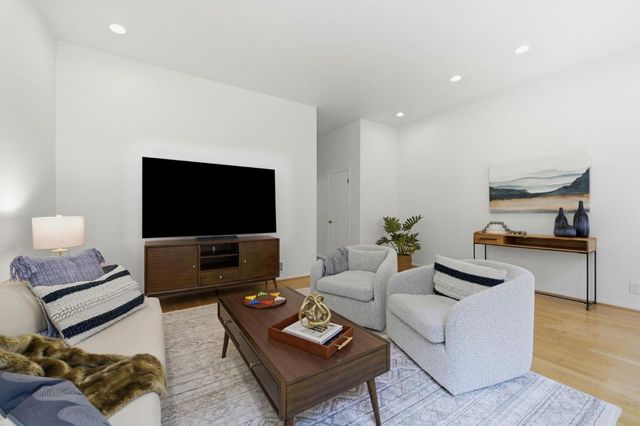 656 Cedar Street 3, San Carlos, CA 94070