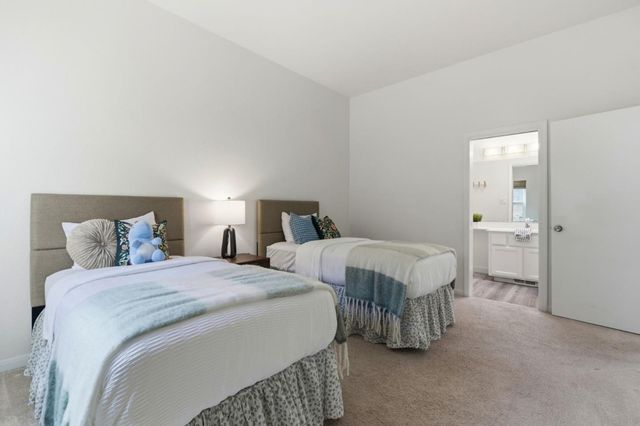 656 Cedar Street 3, San Carlos, CA 94070