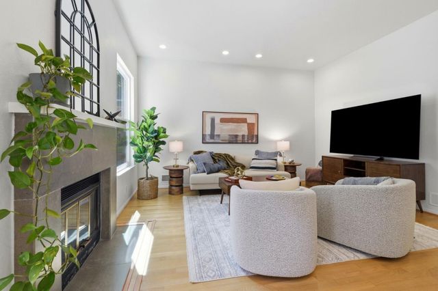 656 Cedar Street 3, San Carlos, CA 94070