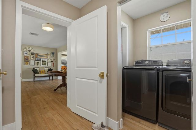 411 42ND AVENUE NE, St Petersburg, FL 33703