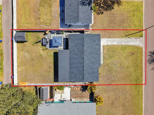 411 42ND AVENUE NE, St Petersburg, FL 33703