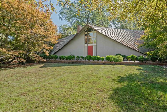 150 WARING RD, Memphis, TN 38117