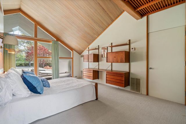 150 WARING RD, Memphis, TN 38117