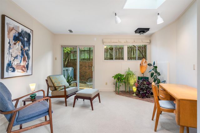 150 WARING RD, Memphis, TN 38117