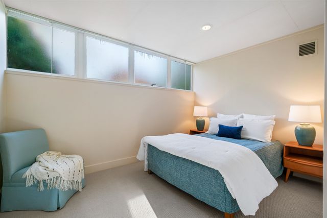 150 WARING RD, Memphis, TN 38117