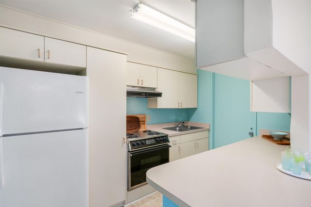 150 WARING RD, Memphis, TN 38117