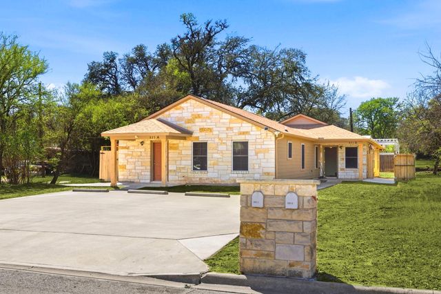 823 N Commerce ST A, Lockhart, TX 78644