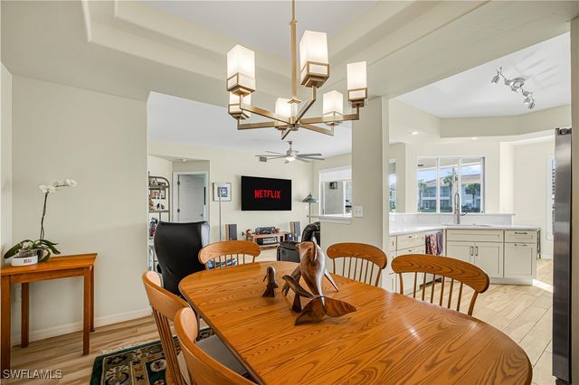 2220 Arielle DR 2006, Naples, FL 34109