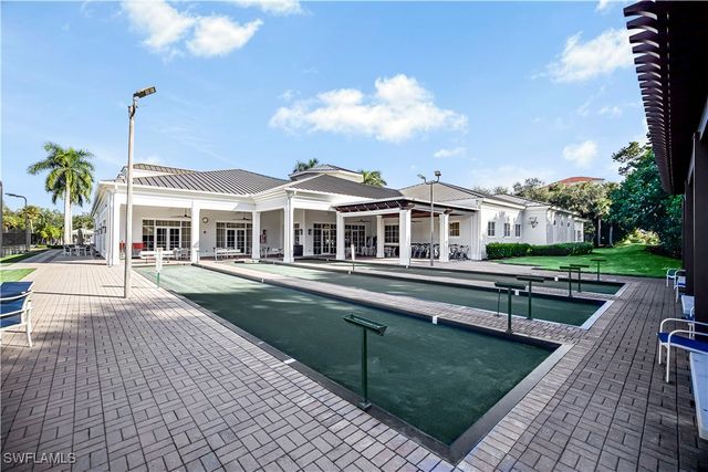 2220 Arielle DR 2006, Naples, FL 34109