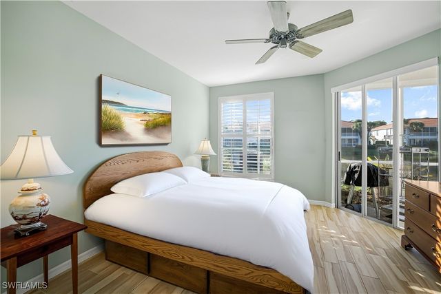 2220 Arielle DR 2006, Naples, FL 34109