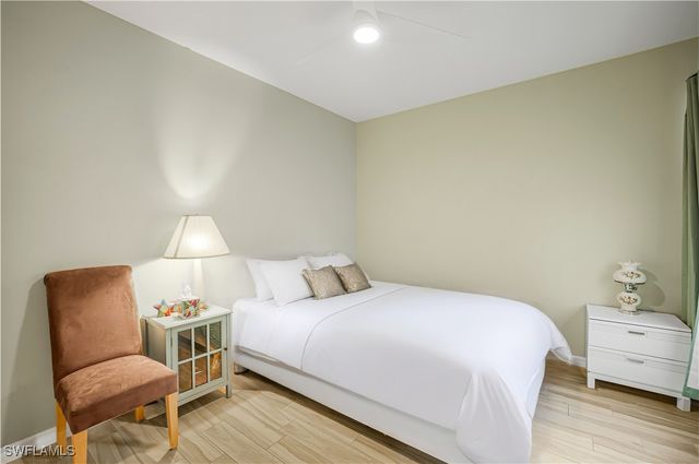 2220 Arielle DR 2006, Naples, FL 34109