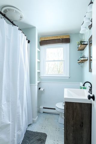 154 Pakachoag St, Auburn, MA 01501