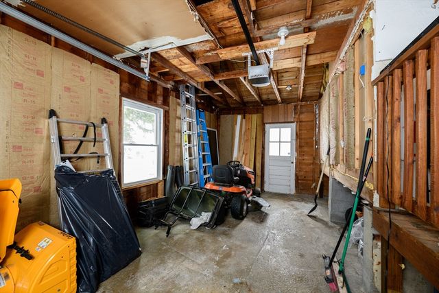 154 Pakachoag St, Auburn, MA 01501