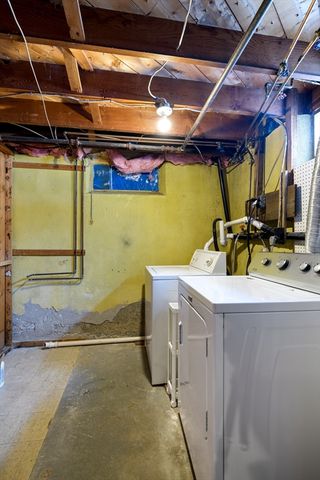 154 Pakachoag St, Auburn, MA 01501