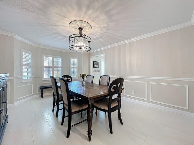 839 S DEERWOOD AVENUE, Orlando, FL 32825