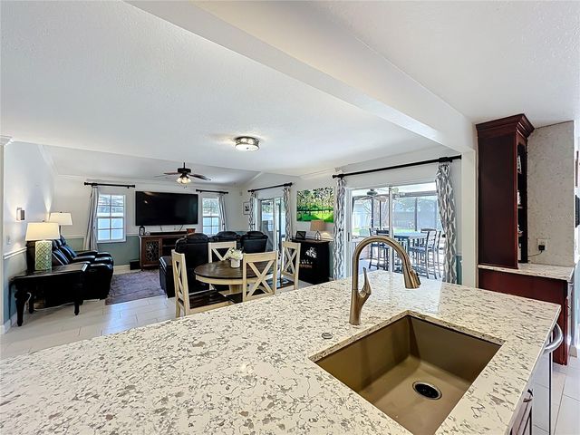 839 S DEERWOOD AVENUE, Orlando, FL 32825